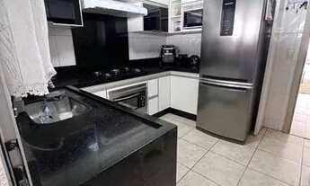 Imagem: Sobrado com 3 quartos com 1 suíte à venda