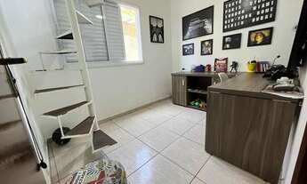 Imagem 6: Sobrado para Venda em Praia Grande, Aviação, 3 dormitórios, 1 suíte, 2 banheiros, 1 vaga