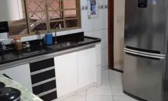 Imagem 3: Casa para venda possui 130 metros quadrados com 3 quartos em Vila Júlia - Poá - São Paulo