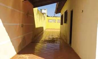 Imagem 2: Casa 02 dormitorios, lado praia