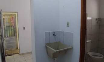 Imagem 2: Locação I Casa com 42m², 1 dormitório, 1 WC, Chácara Inglesa