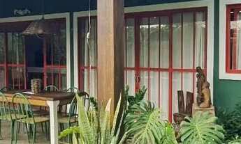 Imagem: Casa ensolarada e ampla, 4/4, descida do