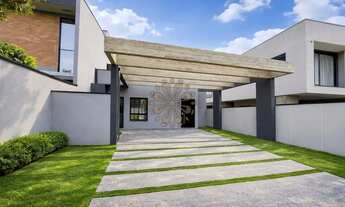 Imagem: Casa térrea alto padrão em Santa Felicidade