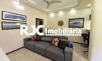 Imagem 2: Rua Uruguai , parte nobre, plantaço!! (150m2) 4 dormitórios , 2 suítes , 1