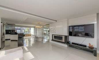 Imagem: Cobertura com 284m², totalmente reformada