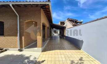 Imagem 2: Casa para venda com 210 metros quadrados com 3 quartos em Indaiá - Caraguatatuba - SP