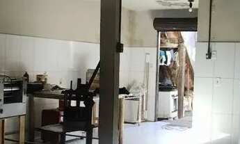 Imagem 3: Vendo Casa na Divineia com ponto Comercial