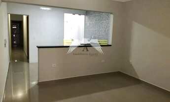 Imagem 3: Seu Novo Lar no Tatuapé! Casa de 70m² com Sala, 2 Dormitórios e 1 Vaga de Garagem