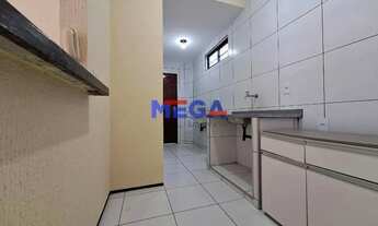 Imagem 4: Apartamento com 2 quartos no bairro Montese em Fortaleza, CE