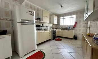 Imagem 5: Casa com 3 Dormitórios, 1 Suíte, 346 m², à venda por R$ 950.000 - Novo Mundo, Curitiba (PR