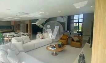 Imagem 6: Belíssima casa mobiliada, 6 suítes e vista integrada à Marina no Velas da Marina