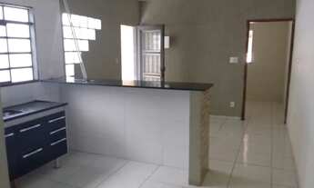 Imagem 7: Casa em Tatuí São Paulo, quartos e garagem para dois carros