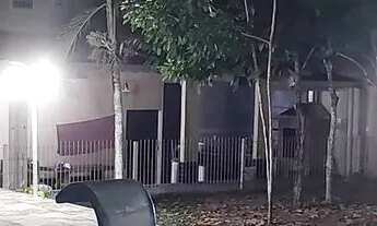 Imagem 5: Aluga Suite cama king, closet, ar condicionado, chuveiro quente, não paga agua nem luz