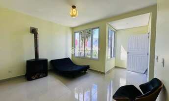 Imagem 5: Casa com 3 Quartos, Suíte e Churrasqueira a 600m da Praia na Barra da Lagoa