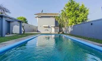 Imagem 2: Casa para Venda em Esteio, CENTRO, 4 dormitórios, 1 suíte, 4 banheiros, 4 vagas