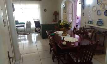 Imagem 2: Oportunidade - Casa - Jacareí - Centro - 3 Dormitórios - 199m²