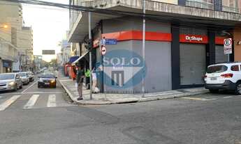 Imagem: Salão comercial na esquina da rua do rosário