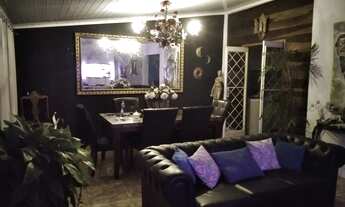 Imagem 6: Casa para venda possui 175 metros quadrados com 2 quartos em Jardim Algarve - Alvorada - R