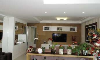 Imagem 5: Apartamento para venda possui 167 metros quadrados com 3 quartos em Centro - Florianópolis