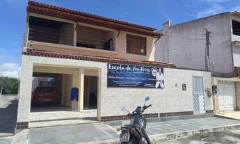 Imagem 2: Casa com Ponto Comercial à Venda no Bairro Aeroporto, Aracaju-SE