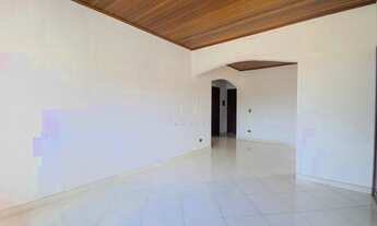 Imagem 2: CURITIBA - Casa Padrão - Alto Boqueirão