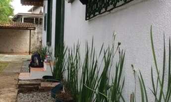 Imagem 3: Casa do lado da natureza