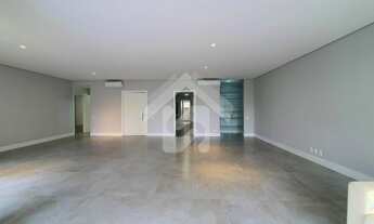 Imagem 7: Arquitetura moderna com 2 suítes, varanda e lazer ao lado do Parque do Povo