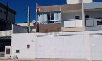 Imagem: Casa com 3 suítes à venda, 240 m² por