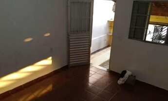 Imagem 4: Casa para venda possui 80 metros quadrados com 3 quartos em Vila Laura - Salvador - Bahia