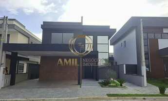 Imagem: Casa Térrea Condominio Aruanã / 04 dormitórios