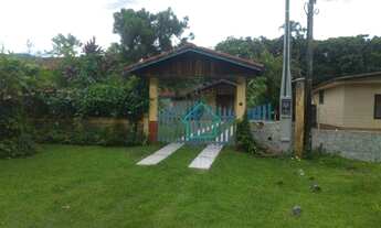 Imagem: CASA COM 2 DORMITÓRIOS PARA ALUGAR - 127M²