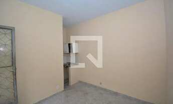 Imagem 3: Casa para Aluguel - Bento Ribeiro, 1 Quarto, 25 m2