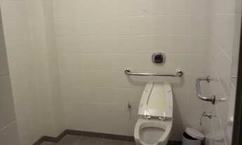 Imagem 5: Ótima LOJA com 222mts, 2 banhos, CHAVES NO LOCAL