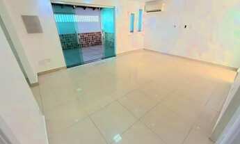 Imagem: Linda Casa no Cj. PQ das Laranjeiras acesso