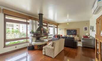 Imagem 4: Casa à venda - 500m², 6 dormitórios, 8 vagas, 1 suite, no bairro Menino Deus, em Porto Al