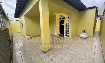 Imagem 4: Aluga Casa no Parque 10, 3 dormitórios, sendo 2 suítes e 2 vagas de garagem