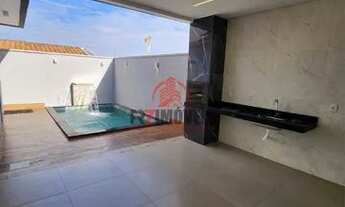 Imagem 7: Casa para venda com 176 metros quadrados com 3 quartos, sendo 2 suítes uma master