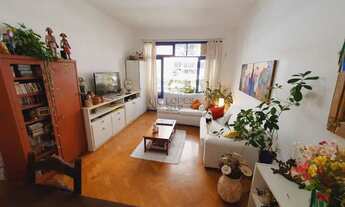 Imagem 2: Apartamento para venda possui 108 metros quadrados com 3 quartos em Icaraí - Niterói - RJ