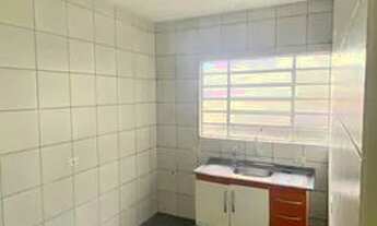 Imagem 2: R$ 800,00) Alugo Casa de 3 Cômodos no bairro Helena Maria - Osasco