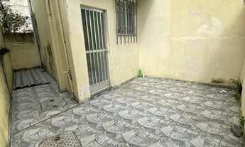 Imagem 2: Casa para venda tem 80 metros quadrados com 2 quartos em Irajá - Rio de Janeiro - RJ