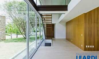 Imagem 2: CASA EM CONDOMÍNIO - TAMBORÉ - SP