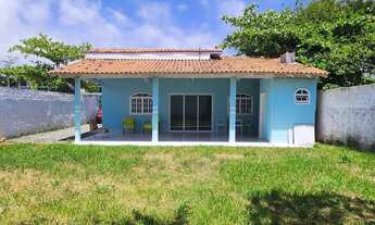 Imagem 1: Casa para Temporada em Itapoá - Aconchegante e com Área Externa