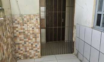 Imagem 2: Alugo casa 2 quartos 800 reais