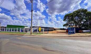 Imagem: Área comercial à venda frente a Rodovia