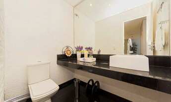 Imagem 7: Casa com piscina no condomínio Villa Lobos