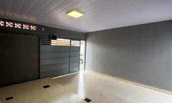 Imagem 4: Casa 3 quartos na Vila Bonsucesso, perto do Colégio Militar, entrada a partir de