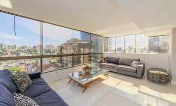 Imagem 5: Cobertura com 284m², totalmente reformada