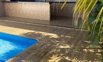 Imagem 6: Casa com piscina 2/4 lote 360mts bem arejada