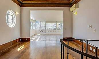 Imagem: Aluguel Cobertura 2 Dormitórios - 189 m²