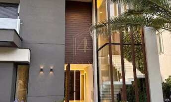 Imagem 2: Casa à venda em Santana de Parnaíba, Tamboré, com 5 suítes, com 630 m², Tamboré Dez